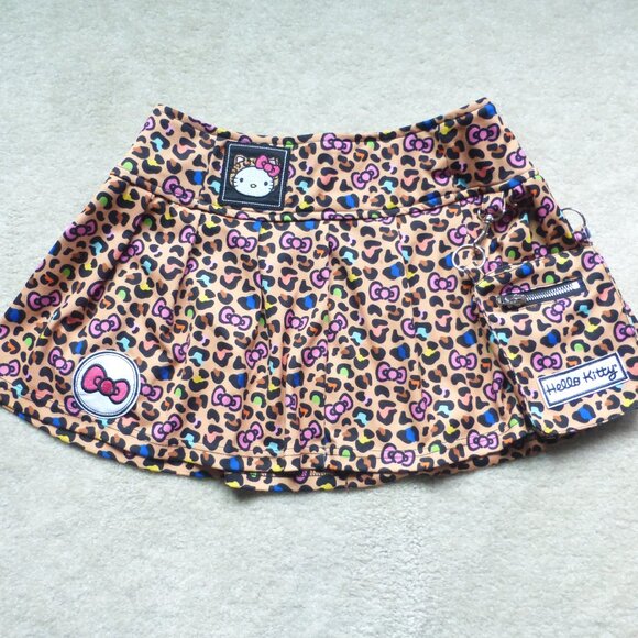 HELLO KITTY x SHEIN leopard print mini skirt with removable pouch - Picture 1 of 9